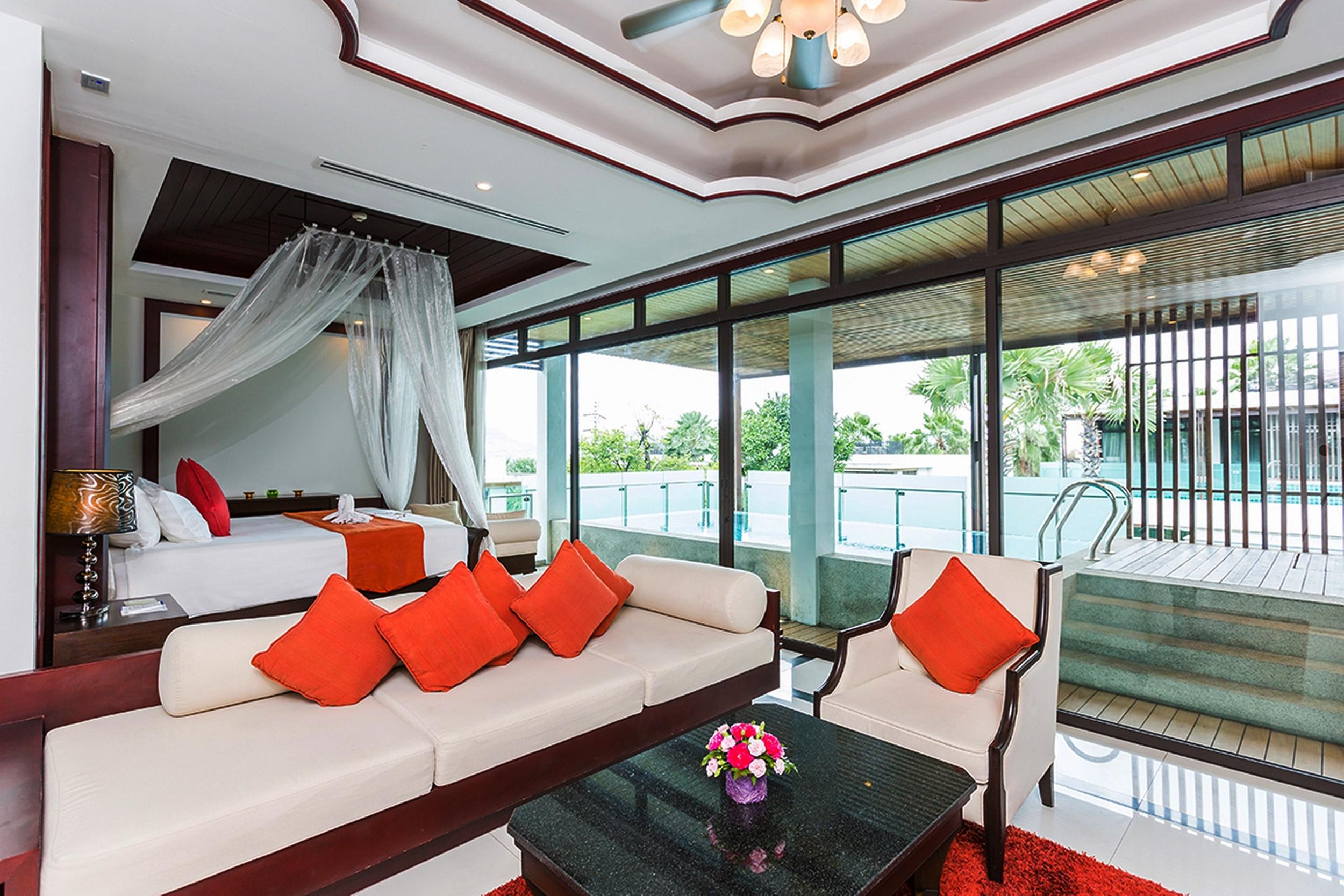 Wyndham Sea Pearl Resort, Phuket Patong Εξωτερικό φωτογραφία A bedroom at the Royal River Boutique Hotel