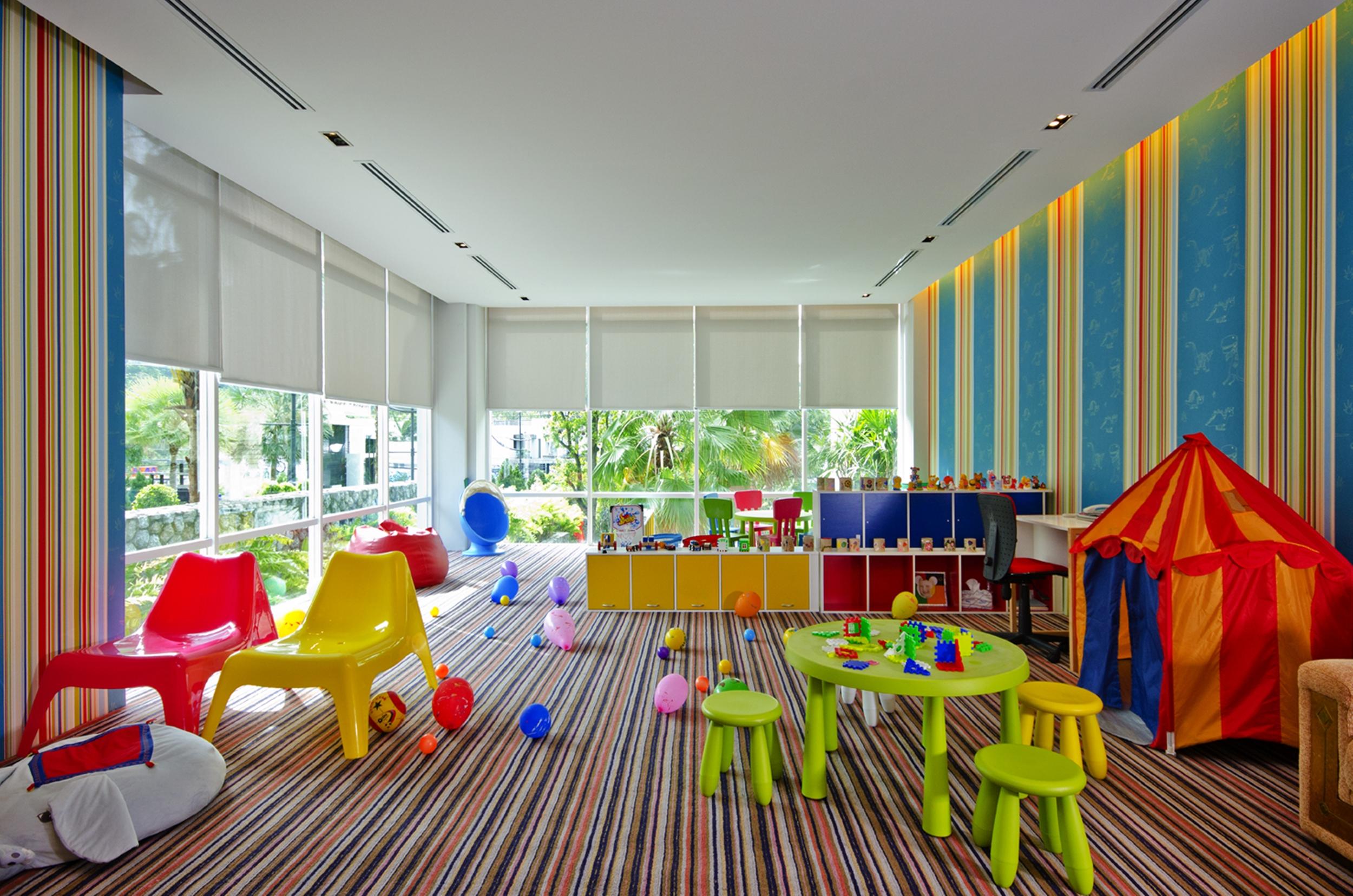 Wyndham Sea Pearl Resort, Phuket Patong Εξωτερικό φωτογραφία A nursery in Thailand