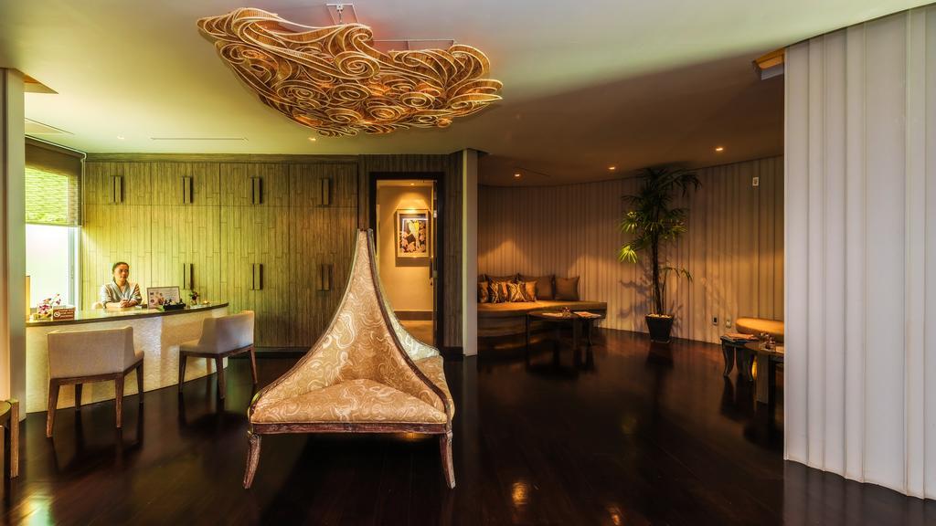 Wyndham Sea Pearl Resort, Phuket Patong Εξωτερικό φωτογραφία The Spa at The Ivy Hotel